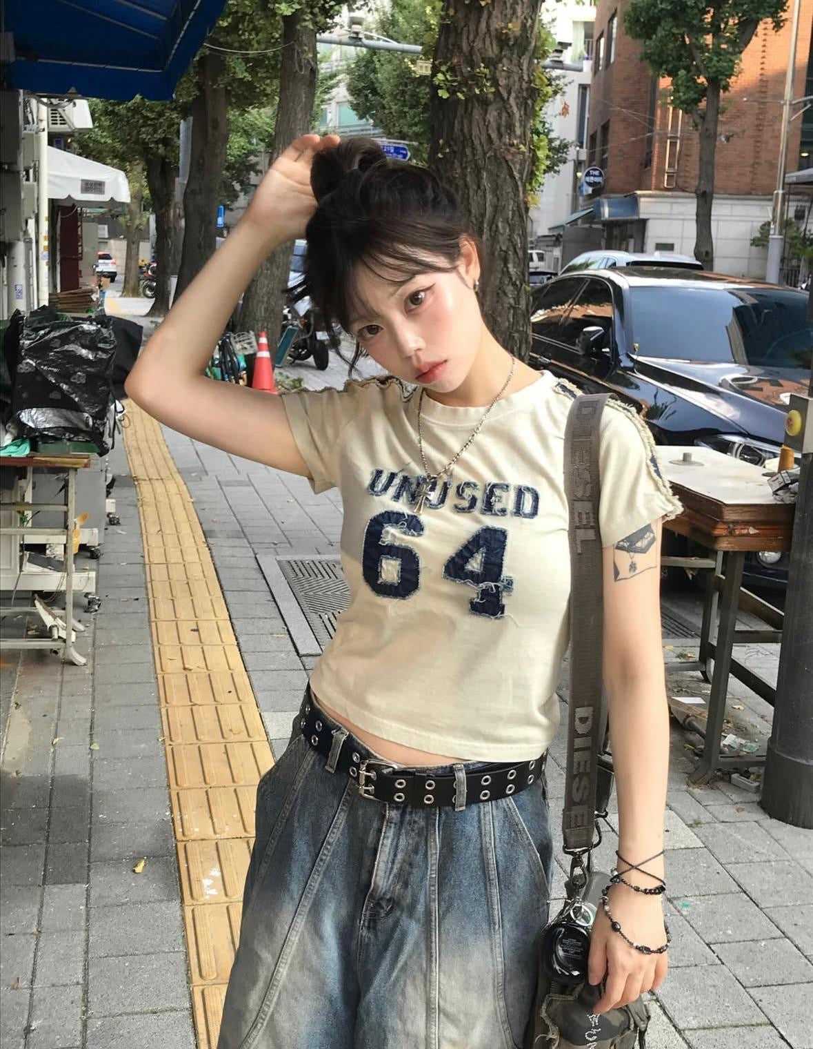 短款牛仔布條紋短T