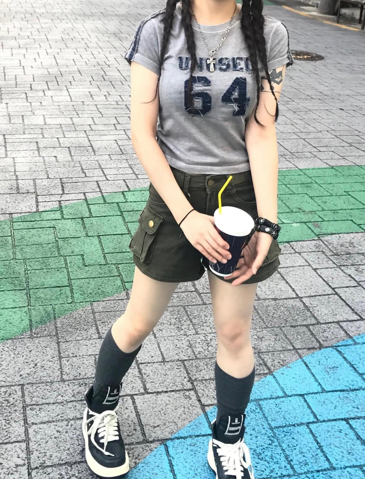 短款牛仔布條紋短T